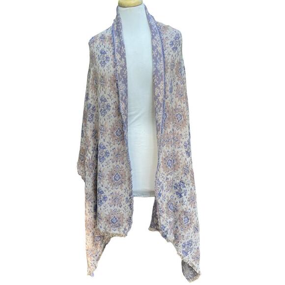 Urban Outfitters Lavender/Cream Print Scarf - Picture 10 of 12